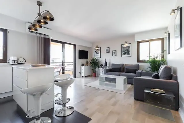 Appartement Residence Athena contacts